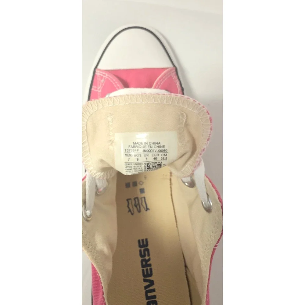 Converse Chuck Taylor All Star Low Top Hot Pink Canvas Sneakers Wmns 9 NWOT